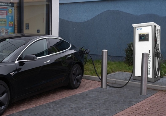 Estação de carregamento de veículos eléctricos comerciais de 150 kW DC EV Charger Pile CCS2 Type2 Ocpp1.6