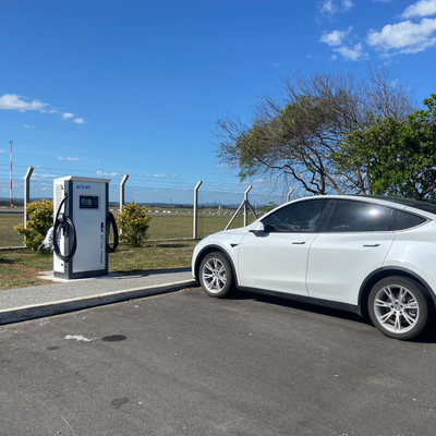 AC 0A-182A Intervalo de corrente de entrada Conectores duplos Carregador EV para carros elétricos 120kw