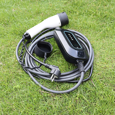 16A Corrente de saída SAE J1772 Conector Estação de carregamento EV para Tesla Model 3.5KW 7KW