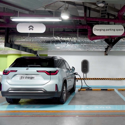 Estação de carregamento de veículos elétricos inteligentes de 7 kW com detecção de isolamento e detecção de temperatura da tomada