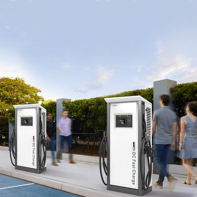 3 fases AC 380V±20% Voltagem de entrada Carregador de veículos elétricos de nível 2 de arma dupla para Benz EQA