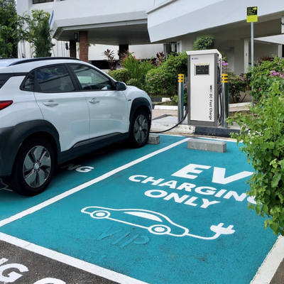 DC CCS Combo 2 Chademo EV Charger 60KW 90KW 120KW para necessidades de carregamento público versátil