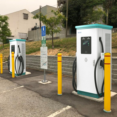 240KW DC Corrente de Saída 60kw CCS Chademo EV Carregador Ocpp16.j Carregador Rápido de Arma Dupla