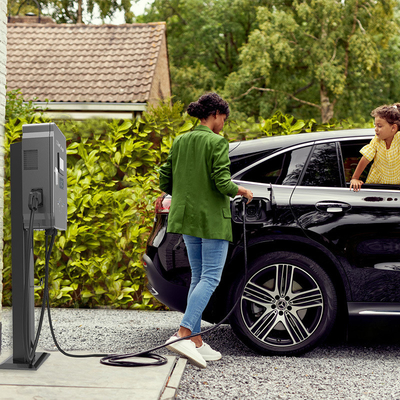 Método de instalação em parede/coluna de equipamento de carregamento de veículos elétricos de 140 kW