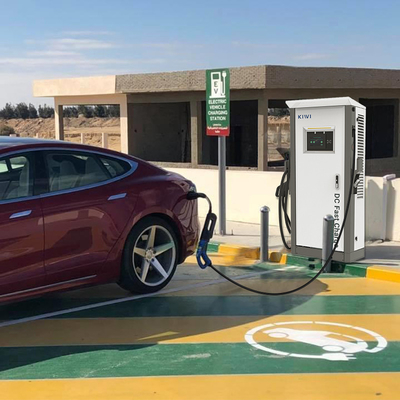 60 kW 120 kW Nível 3 Carro Elétrico CCS EV Estação de Carregamento Rápido em Pilha DC