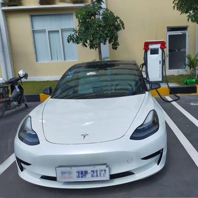 Estação de Carregamento Rápido de Carros Elétricos de 120kw 3 Fases Chademo CCS1 CCS Tipo 2 Carregador Rápido DC EV