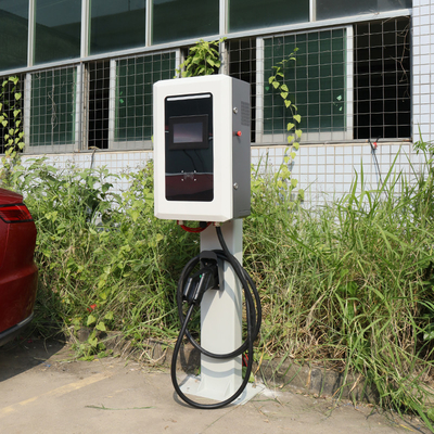 Aplicação inteligente 4G ao ar livre 20kW 30kW 40kW Nível 3 DC montado na parede CCS1 CCS2 GB/T Estação de carregamento de EV